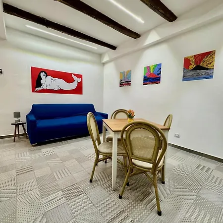 Very Apartment *
